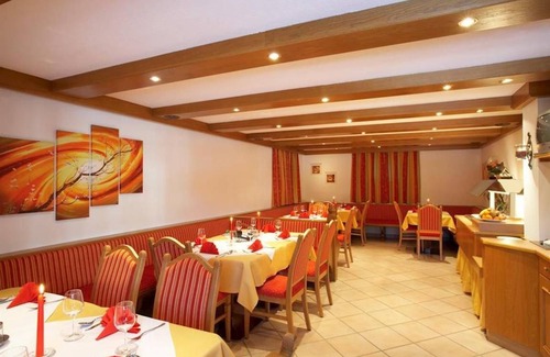 Reutte House | Motel ∙ 5 guests