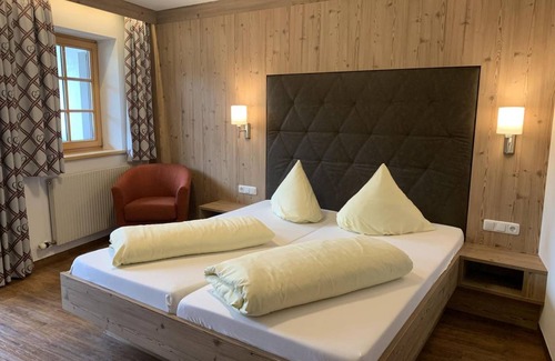 Reutte House | Motel ∙ 5 guests