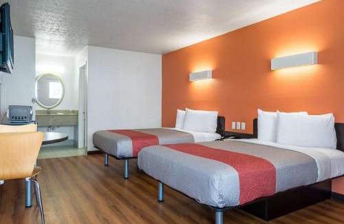 Columbus Hotel | Motel 6-Columbus, OH - OSU
