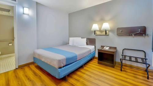Tucumcari Hotel | Motel 6-Tucumcari, NM