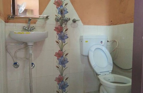 Pokhara House | Motel ∙ 8 guests