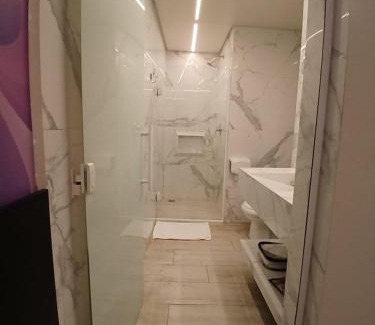 Zona Leste Apartment | Motel Marselha 2