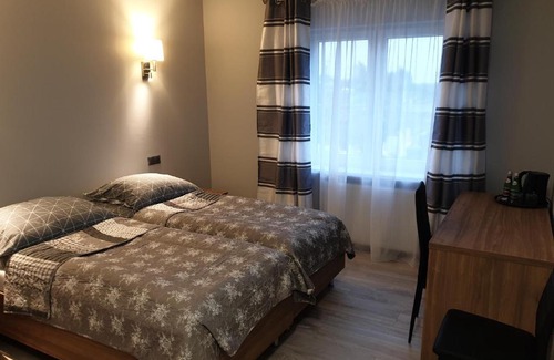 Ustronie Morskie Hotel | motel na stacji paliw