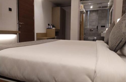 Thrissur Hotel | MothiMahal Residency Thrissur