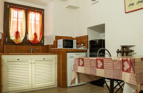 Mandello del Lario Apartment | Moto Guzzi Le Coccinelle Home