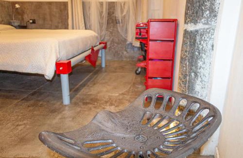 Mandello del Lario Apartment | Moto Guzzi Le Coccinelle Home