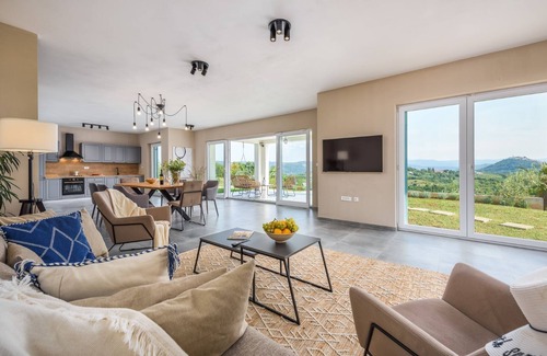 Rakotule Villa | Motovun view villa
