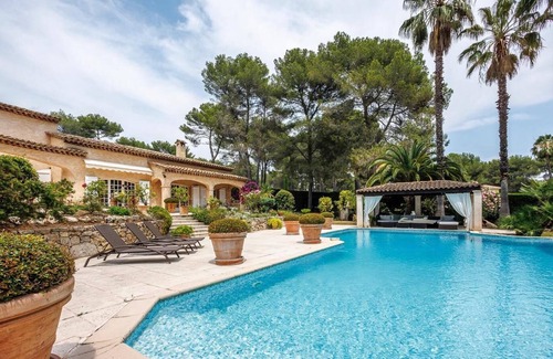 Les Baraques House | Mougins Maison Avec Grande Piscine en Domaine Privé