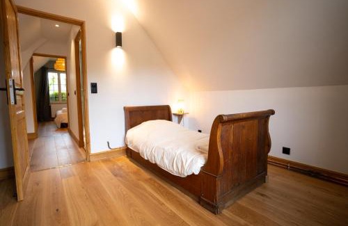 Hondouville House | Moulin de la Fontaine