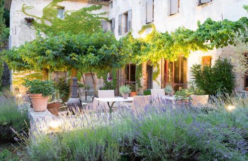 Grasse Apartment | Moulin Sainte Anne