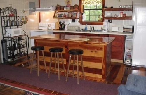 Magazine Cottage | Mount Magazine View Cottage/Cabin - A Great Escape in Arkansas