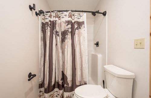 McHenry House | Mountain Crest Lodge