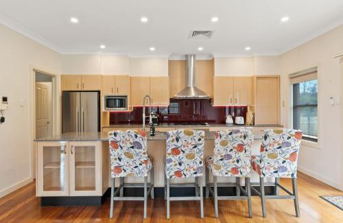 Wentworth Falls House | Mountain Haven 5-BR Escape