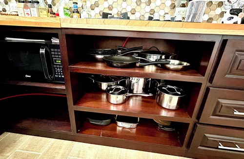 Mercedes Sur House | Mountain home with spectacular views and pickleball court