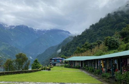 Lumle Cabin | Mountain Lodges of Nepal - Landruk