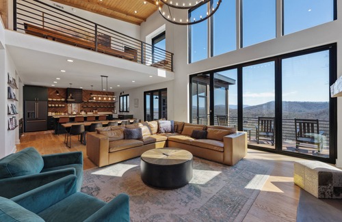 Blue Ridge House | Mountain Luxe Escape Hot Tub Arcade Gym Wi-Fi