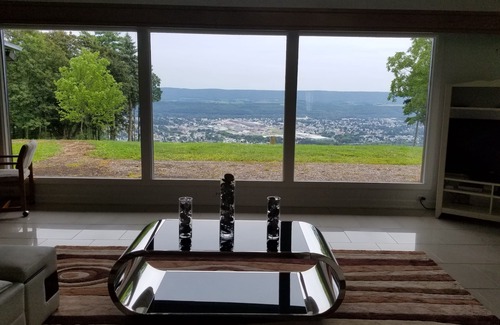 Berwick House | Mountain Top Ranch House - Wise Woodin Estates