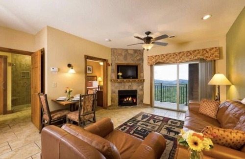 Gatlinburg Resort | Mountain Vacation! Look no more!