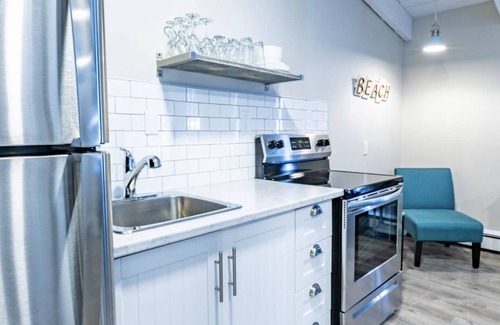 The Blue Mountains Apartment | Mountain View Boutique Suite with contactless entry - The Lake at Blue Mountains