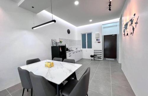 Kuah Apartment | Mountain View 605