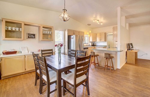 Prescott House | Mountain-View Deck: Pet-Friendly Home in Prescott
