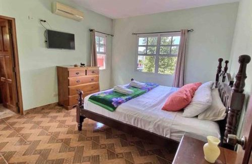 San Ignacio House | Mountain View Family Home In Town with King Suite and Midterm Available
