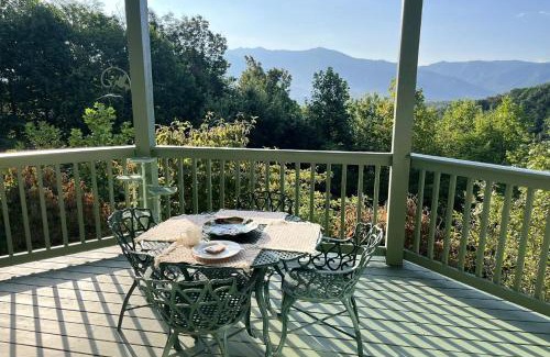 Chalet Village House | Mountain View Paradise by Avada Properties