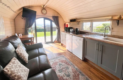Rhayader Cottage | Mountain View Pod - Glamping pod sleeping 2 guests, Pet Friendly
