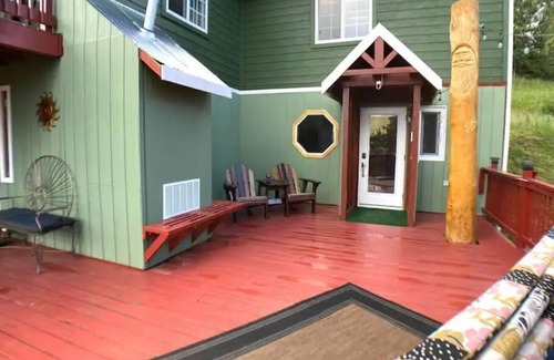 Shadow Mountain House | Mountain views, jacuzzi, deck, forest, wildlife