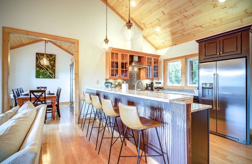 Blowing Rock House | ☆ Mountain Views with Hot Tub, Fire Table, Game Room, Located in Blowing Rock