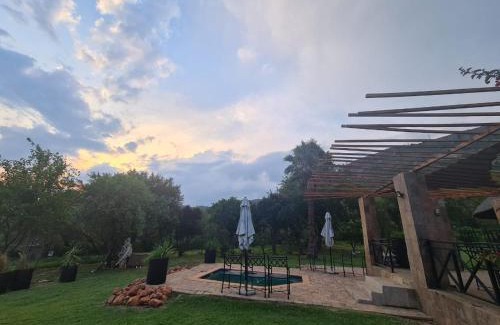 Hartbeespoort Villa | Mountain Villa House