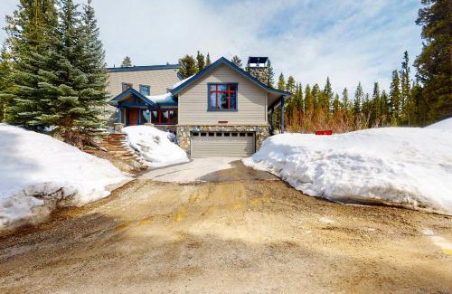 Breckenridge House | Mountains on Sunset