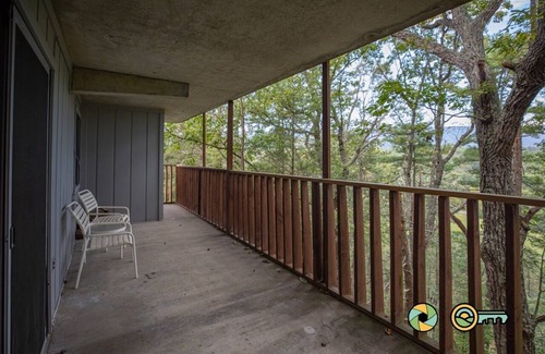 Basye Condo | Mountainside Retreat Condo (#1-201) | Ground-level | Quiet & secluded