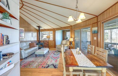 Wolf Laurel House | Mountaintop Mars Hill Cabin with Wraparound Deck!