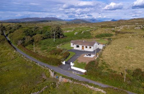 Connemara House | Mourneen Cottage, Cleggan