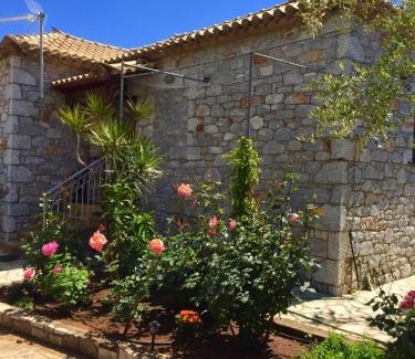 Kardamyli House | Mouses Apartments-Kardamyli