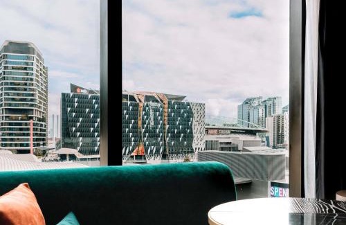 Docklands Hotel | Movenpick Hotel Melbourne On Spencer