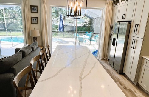 Indian Point House | Movie & Game rooms/Private pool/Car Charger