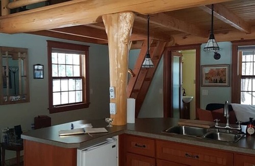 Ashton Creek Cabin | Mowat Cabin - Miska Haven - Serenity on the Shuswap River in North Okanagan