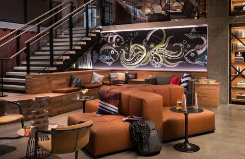 Dublin Hotel | Moxy Dublin Docklands