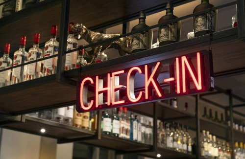 Hillsboro Village Hotel | Moxy Nashville Vanderbilt Area