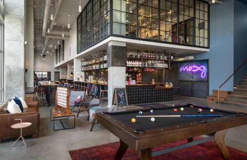 Hillsboro Village Hotel | Moxy Nashville Vanderbilt Area