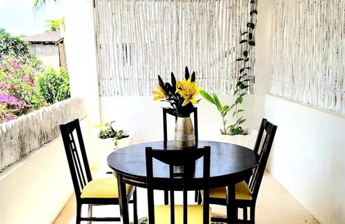 Shela House | Moyoni House