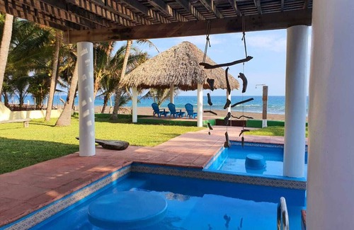 Monterrico House | MR-097 Beautiful Monterrico Home