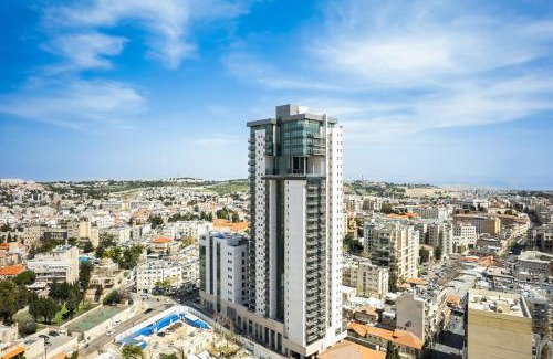 Jerusalem City Centre Apartment | MR savyon view 2BR with balcony