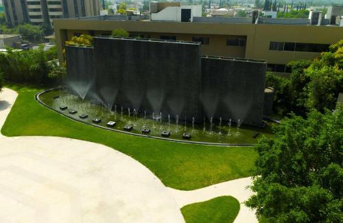Monterrey Hotel | MS Milenium Monterrey Curio Collection by Hilton