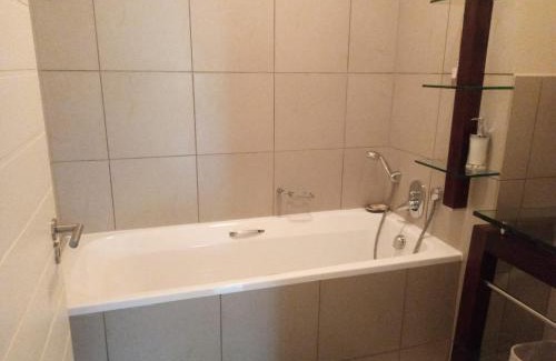 Greater Johannesburg Metropolitan Area Apartment | Mseleku Home from home