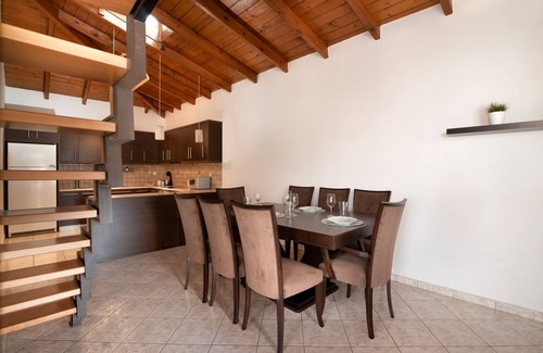 Markopoulon Apartment | MTC-NS Apartments by the Airport