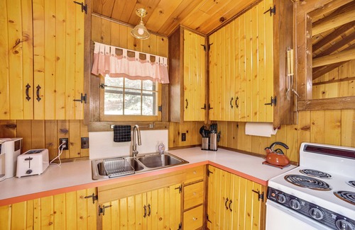 Cascade-Chipita Park Cabin | Mtn-View Cascade Cabin Near Garden of the Gods!