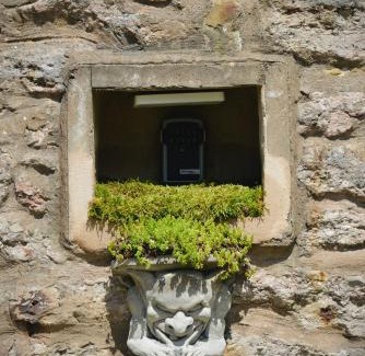 Kirkby Stephen House | Muddy Boots-Arcade Royale
